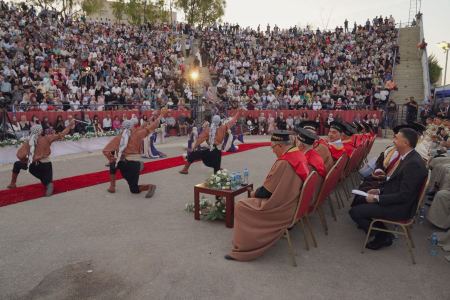 جامعة القدس تحتفل بتخريج الطلبة بعدة تخصصات 